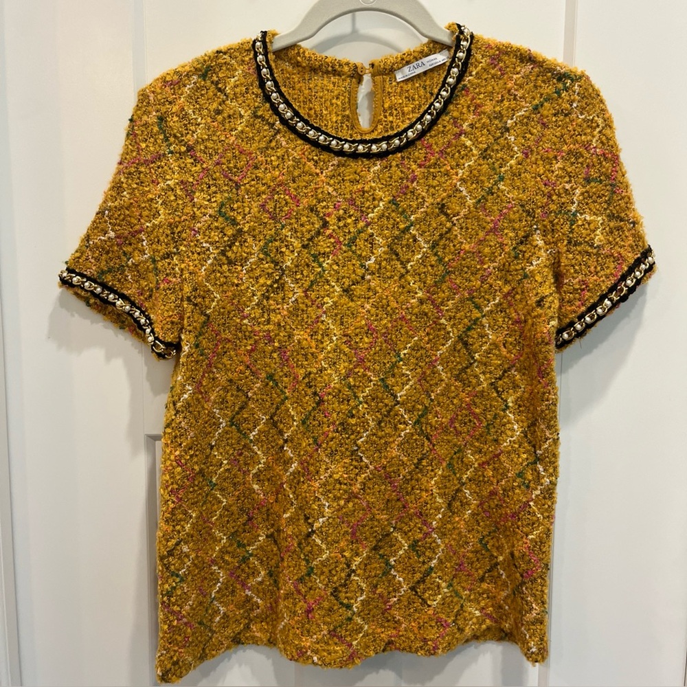 Zara‎ Women's Tweed Top Sweater Shirt M Yellow Mustard Faux Pearl Trim 5093/454